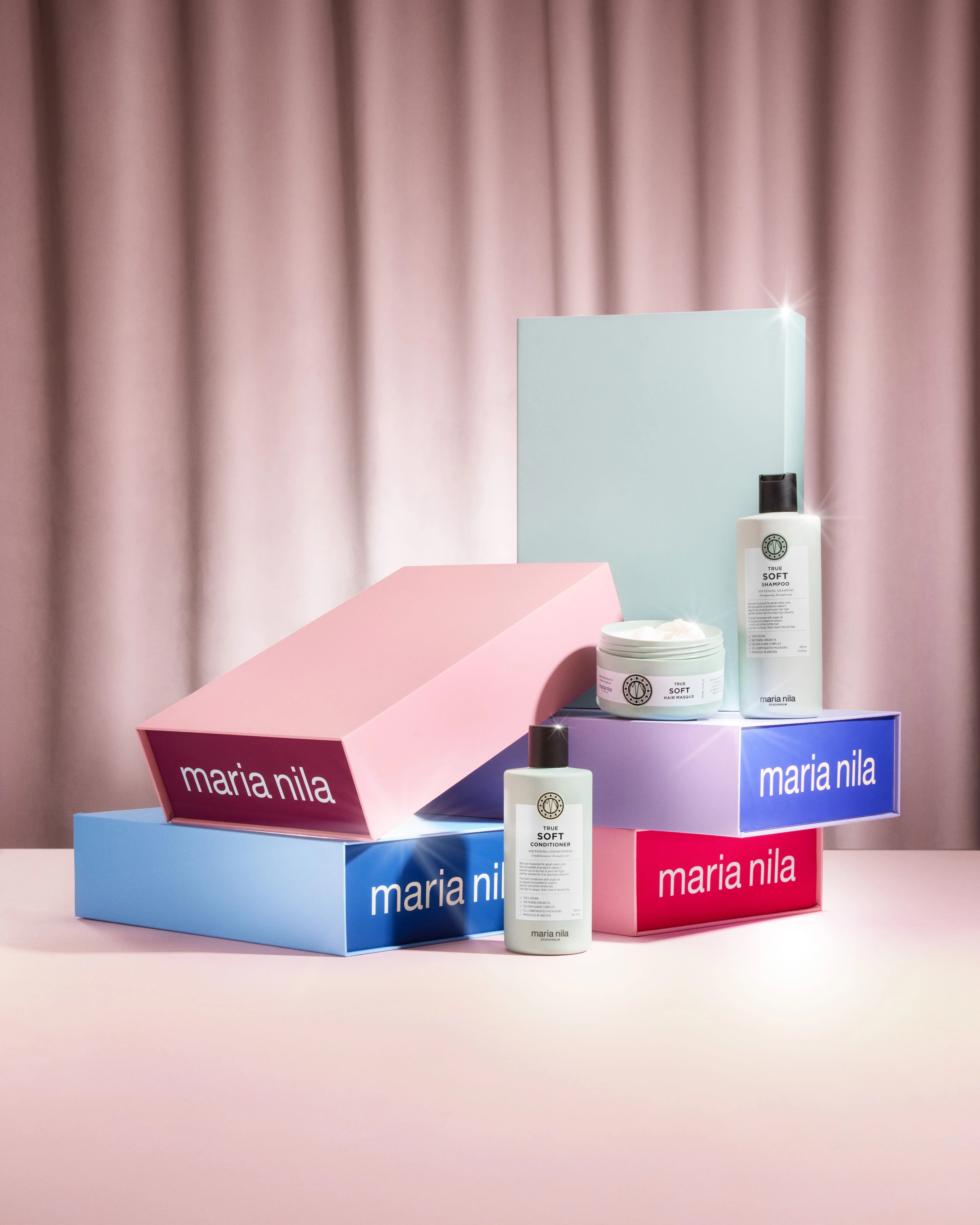 BEAUTY BOX 24 AW COLOUR / Подарочный набор Сияние цвета, 1 шт. (вид 2)
